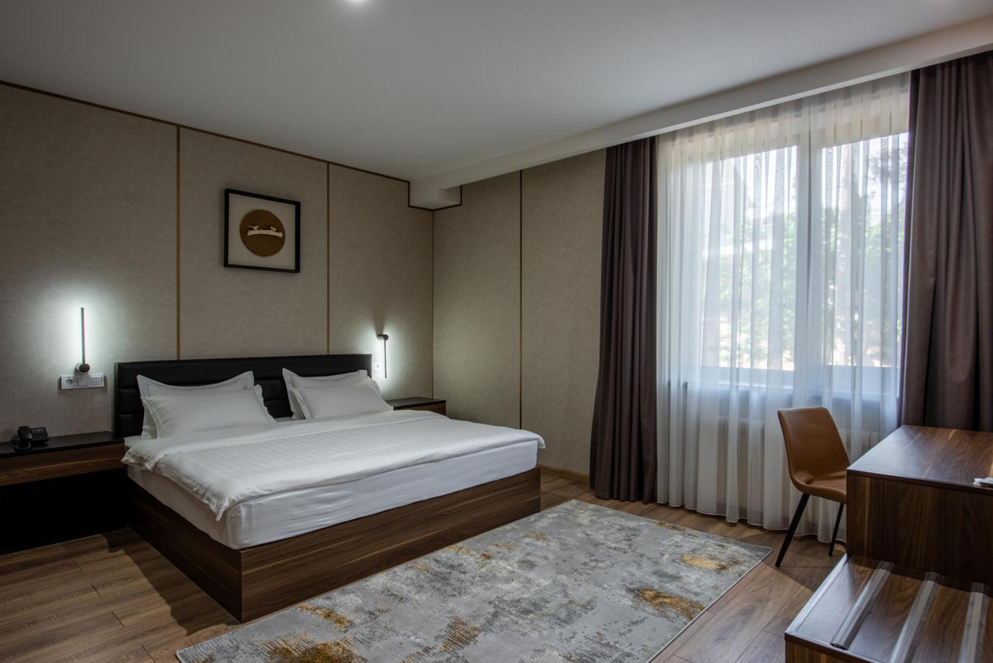 Silk Road Premium Hotel Tasjkent Eksteriør billede